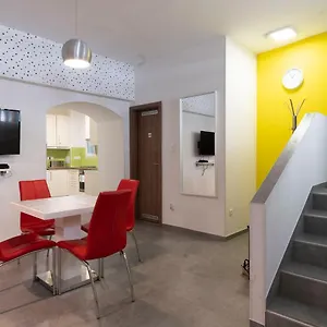 Vajda 15 Hotel cápsula