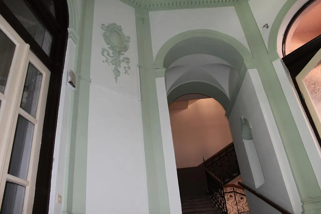 Capital Guesthouse Budapest Guest house